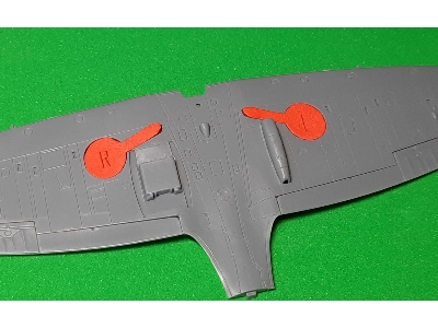 Spitfire Mk.I Wheel Bay Plugs (For Tamiya 60748) - image 2