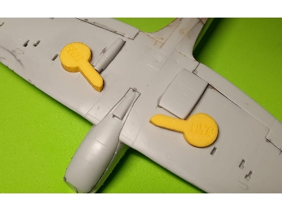 Spitfire Mk.Ii Wheel Bay Plugs (For Revell) - image 3