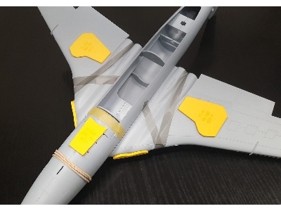 Vickers Valiant - Wheel Bay Plugs (For Airfix) - image 2