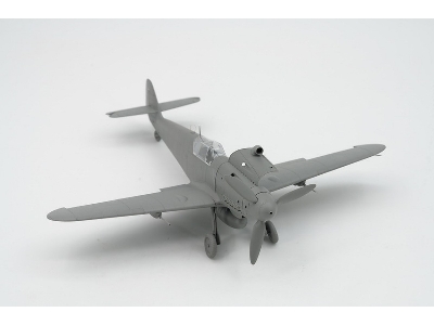Bf 109 G-10 W/ Wgr.21 & Full Engine And Weapon Interior - image 11