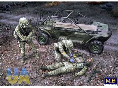 Buggy Mongoose. The Ukrainian Battlefield Evacuation Version With Crew (Russian-ukrainian War Series) - image 2