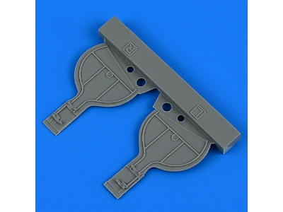 Bf 108 undercarriage covers  - image 1