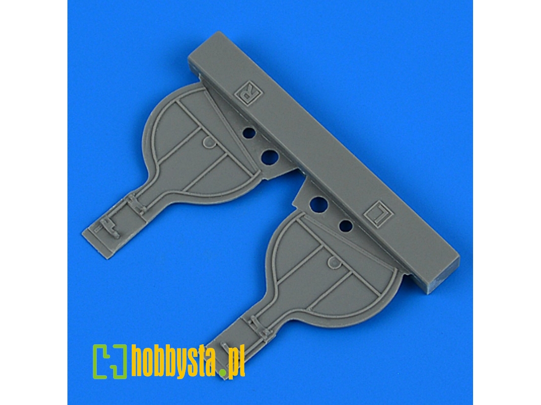 Bf 108 undercarriage covers - image 1 Bf 108 undercarriage covers - image 1