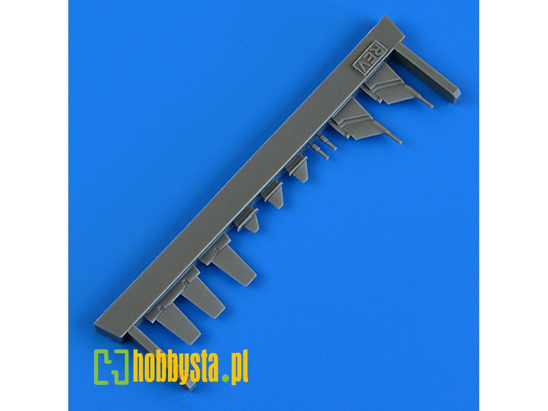 Tornado Gr.1 Antennas (Revell) - image 1 Tornado Gr.1 Antennas (Revell) - image 1