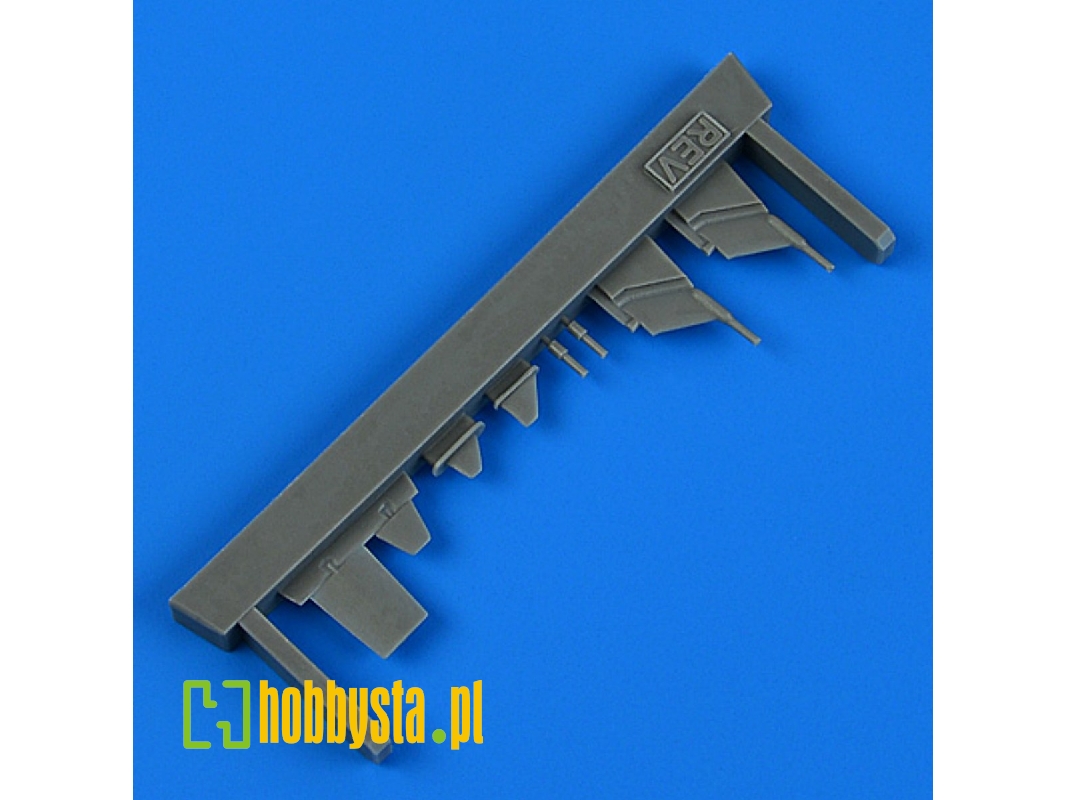 Tornado Ids/Ecr Antennas (Revell) - image 1 Tornado Ids/Ecr Antennas (Revell) - image 1