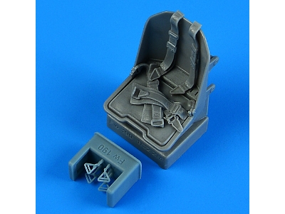 Fw 190a/F/D Seat With Seatbelts (Zoukei Mura) - image 1