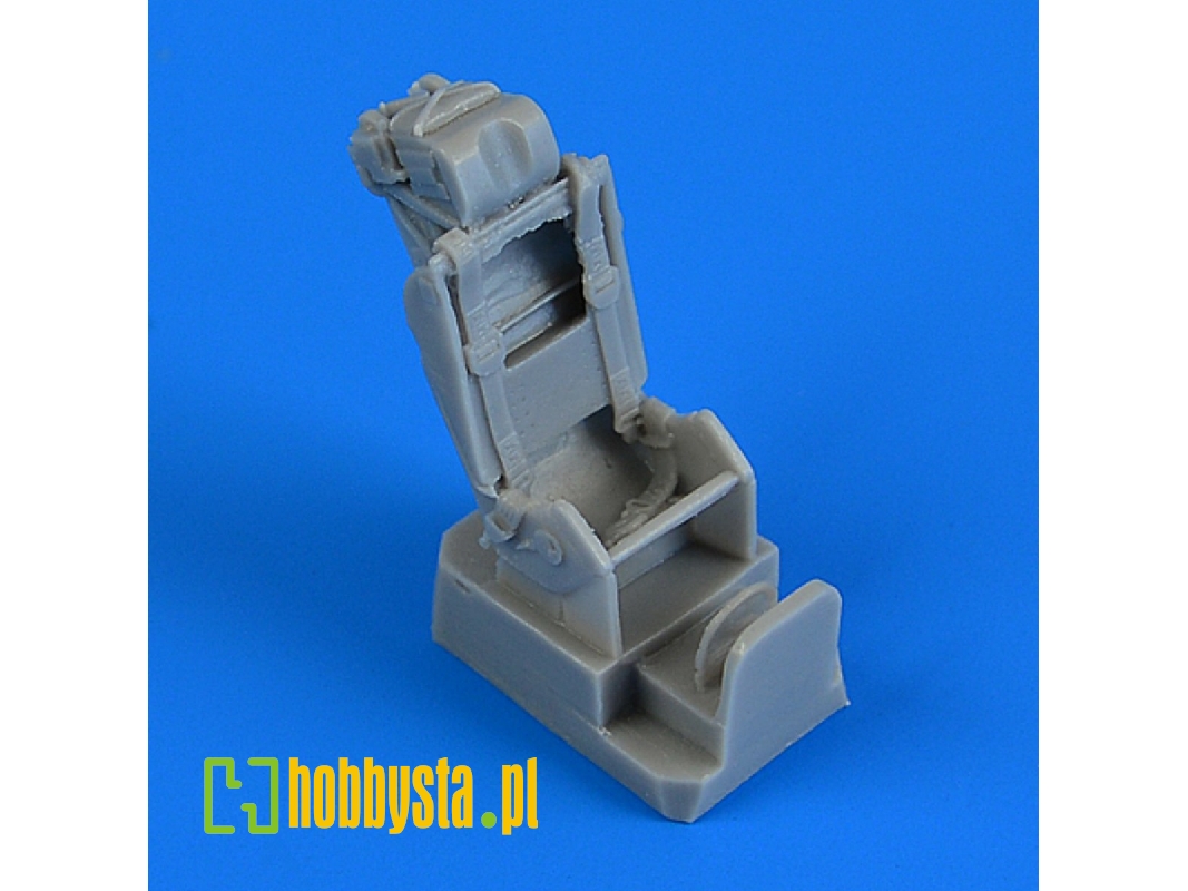 Sea Hawk ejection seat with safety belts - Trumpeter - image 1 Sea Hawk ejection seat with safety belts - Trumpeter - image 1