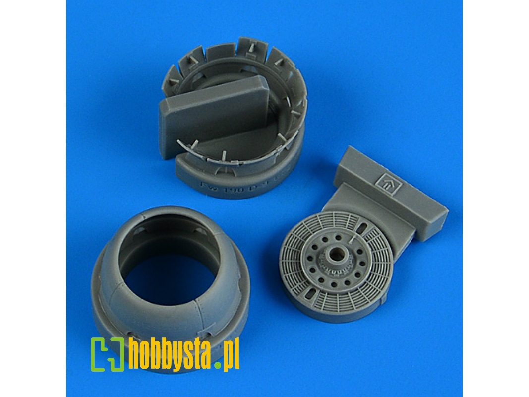 Fw 190d-9 Cowling & Cooling Flaps (Opened) (Ibg) - image 1 Fw 190d-9 Cowling & Cooling Flaps (Opened) (Ibg) - image 1