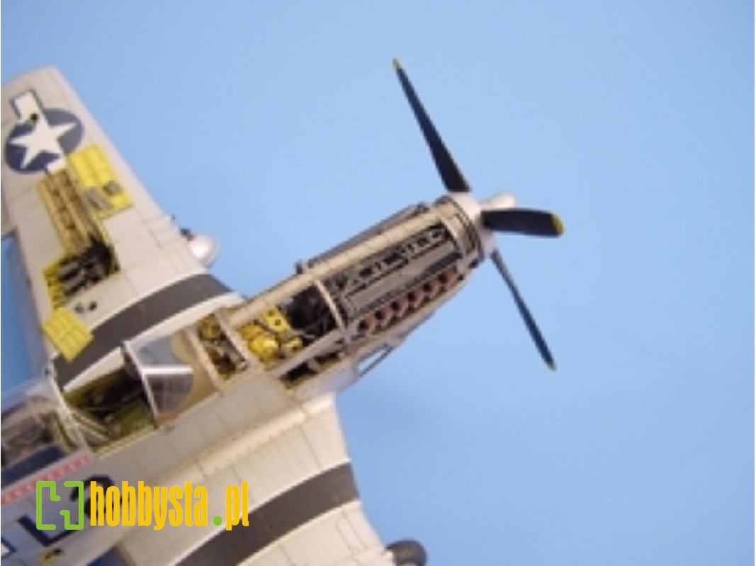 P-51D Mustang engine set - Tamiya - image 1 P-51D Mustang engine set - Tamiya - image 1