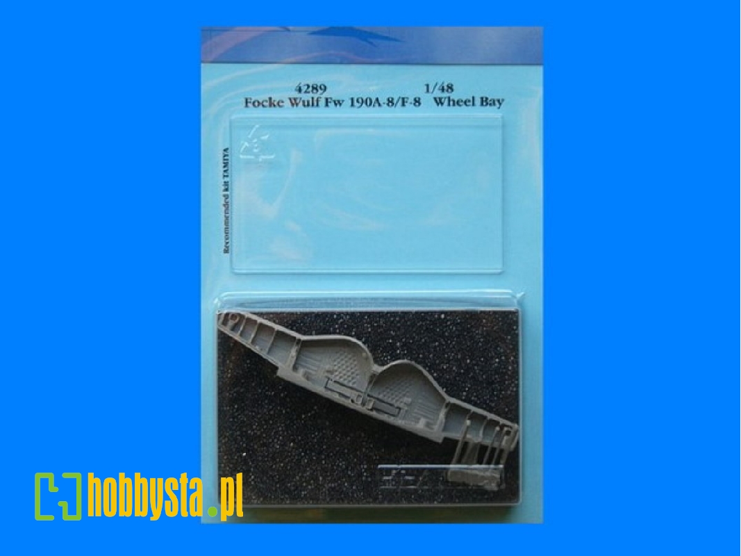 Fw 190 A-8/F-8 wheel bay - Tamiya - image 1 Fw 190 A-8/F-8 wheel bay - Tamiya - image 1