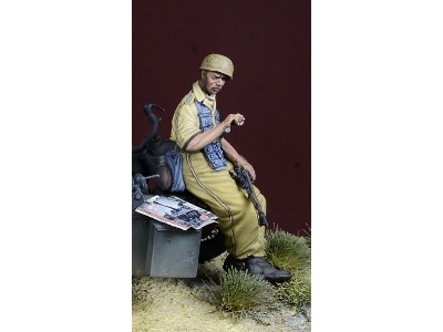 Fallschirmjager Sniper At Rest, Italy 1943-44 / North Africa 1942-43 - image 3