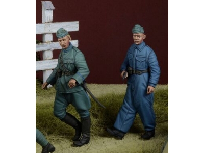 Dutch Nco & Armoured Car Crewman Walking, Holland 1940 - image 1