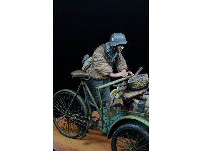Waffen Ss Soldier Pushing 3,  1942-45 - image 2