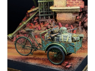 8cm Granatwerfer 34 Stowage Set (For Rickshaw & Afv) - image 4