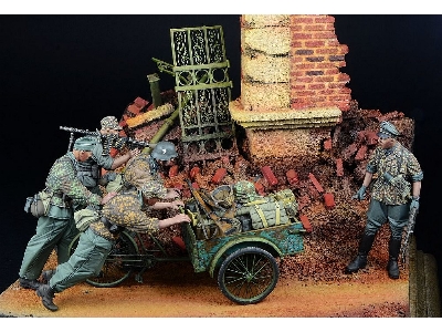 "schneller, Schneller!" Wss Soldiers W. Cycle Rickshaw - image 1