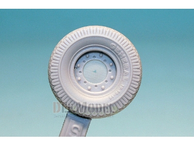 U.K Lrdg Truck Wheel Set (For Tamiya 1/35) - image 7