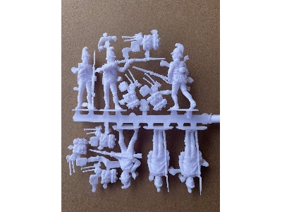 Napoleonic Austrian Line Infantry - In Action (18 Figures) - image 2