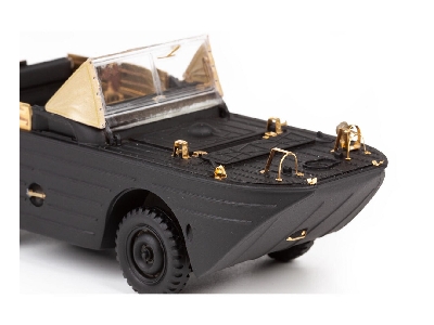 GPA amphibian 4x4 truck 1/35 - TAMIYA - image 3