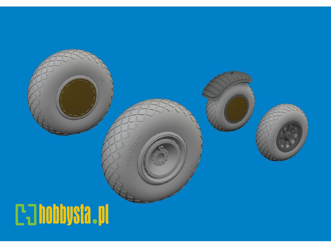 B-24D wheels 1/48 - HOBBY BOSS - image 1 B-24D wheels 1/48 - HOBBY BOSS - image 1