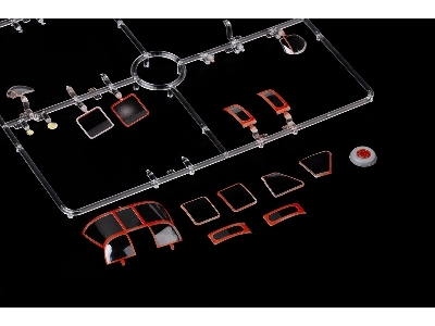 UH-60A TFace 1/48 - ICM - image 4