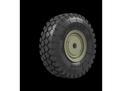 Patriot Abschussrampe 15t Road Wheels (Michelin Xzl) - image 2