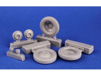 V3000s/Ssm Maultier Wheels (For Icm, Revell, Italeri) - image 4