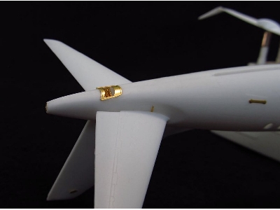Embraer 195 Detail Set (Designed To Be Used With Revell Kits) - image 6