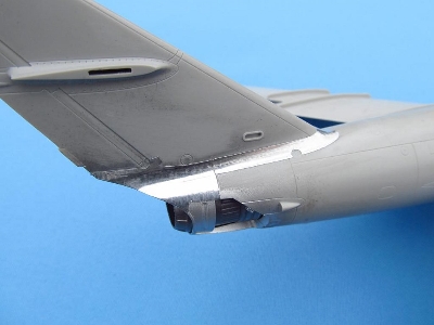 Mikoyan Mig-17 Aluminium Panels (Designed To Be Used With Hobby Boss Kits) - image 2