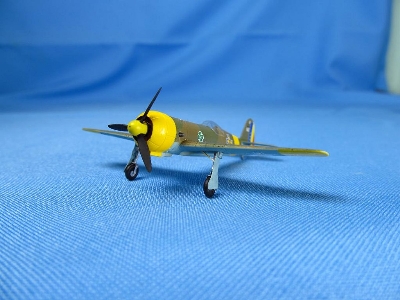 Iar-80 - image 4