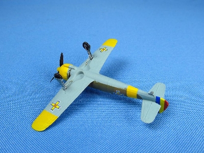 Iar-80 - image 5