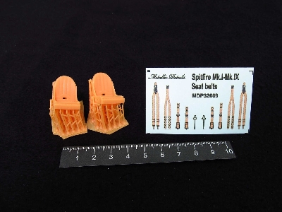 Supermarine Spitfire Mk.I To Mk.Ix - Seats (2 Pcs) With 3d-printed Seat Belts - image 1