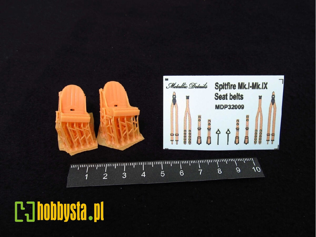 Supermarine Spitfire Mk.I To Mk.Ix - Seats (2 Pcs) With 3d-printed Seat Belts - image 1 Supermarine Spitfire Mk.I To Mk.Ix - Seats (2 Pcs) With 3d-printed Seat Belts - image 1