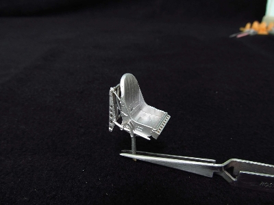 Supermarine Spitfire Mk.I To Mk.Ix - Seats (2 Pcs) With 3d-printed Seat Belts - image 4