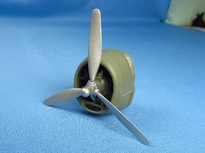Vultee Vengeance - Propeller Set (Designed Be Used With Dora Wings Kits) - image 1