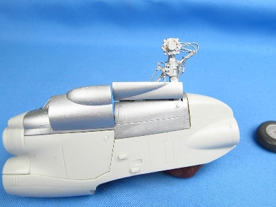 Grumman E-2 C Hawkeye - Landing Gears And Bays Set (For Italeri And Kinetic Model Kits) - image 3