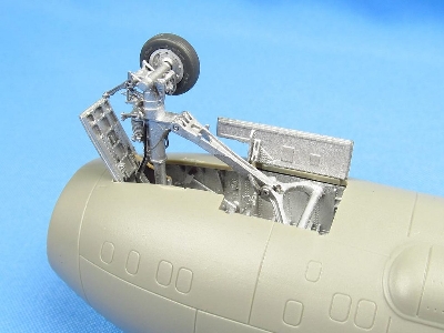 Grumman E-2 C Hawkeye - Landing Gears And Bays Set (For Italeri And Kinetic Model Kits) - image 7