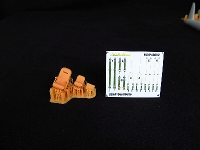 Martin B-26 B Marauder Seats  X 2 With Seatbelts (3d-printed) - image 1