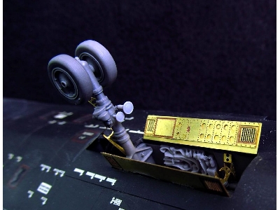 Lockheed Sr-71 Blackbird - Landing Gears (Designed To Be Used With Academy And Italeri Kits) - image 4