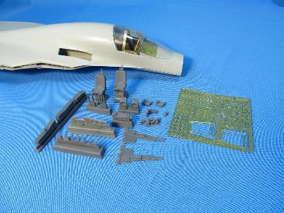 Sukhoi Su-34 Fullback - Cockpit Set (Designed To Be Used With Trumpeter Kits) - image 1
