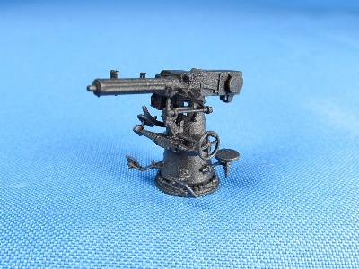 Vickers 40 Mm Automatic Gun - image 6