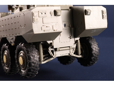 Idf Eitan Wheeled Apc - image 13