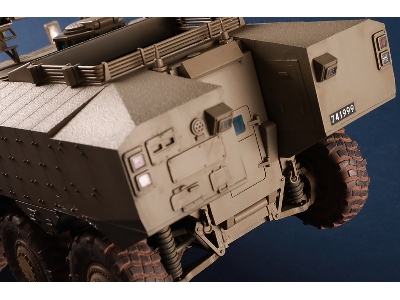 Idf Eitan Wheeled Apc - image 26