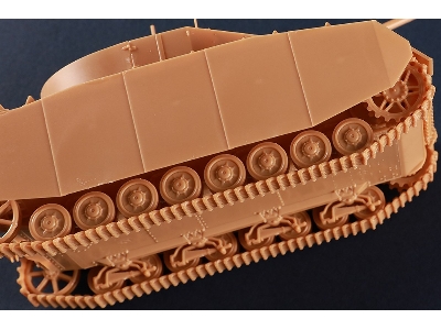 German Pz.Kpfw. Iv Ausf.J Medium Tank - image 15