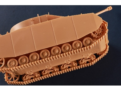 British Challenger Ii Mbt - image 15