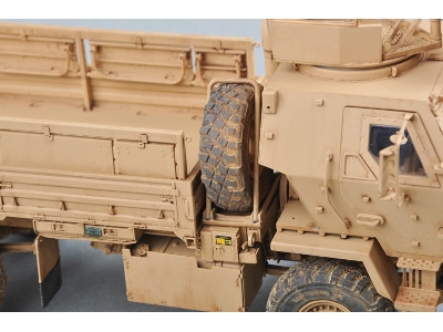 M1078 LMTV (armor cab) - image 8