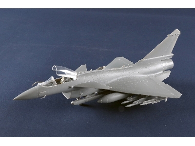 Chinese J-10c Fighter - image 15