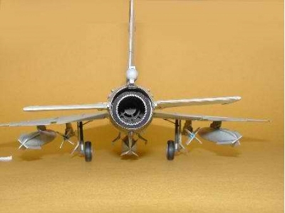 Chinese Jet Fighter F-7mg - image 5