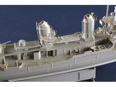 Uss Fletcher Dd-445 - image 10