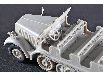 Sd.Kfz.8 Schwerer Zugkraftwagen 12t - image 6