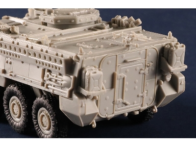 M1127 Stryker Reconnaissance Vehicle (Rv) - image 12
